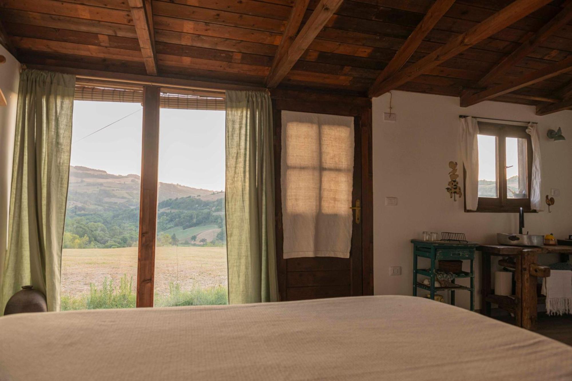 Le Bumbarelle Bed & Breakfast Tavoleto Luaran gambar