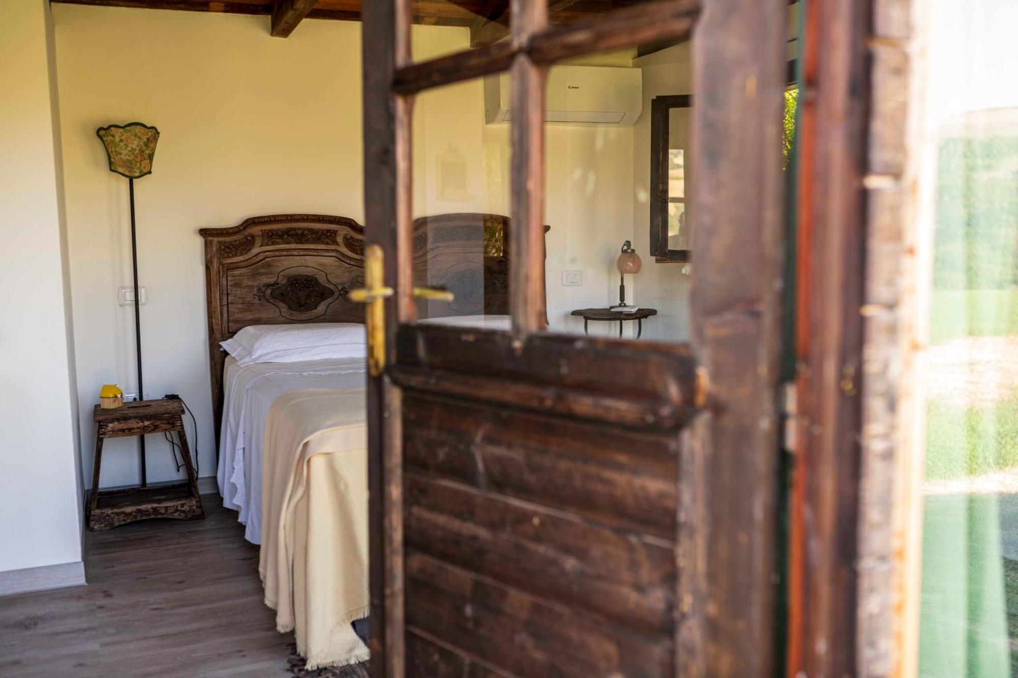 Le Bumbarelle Bed & Breakfast Tavoleto Luaran gambar